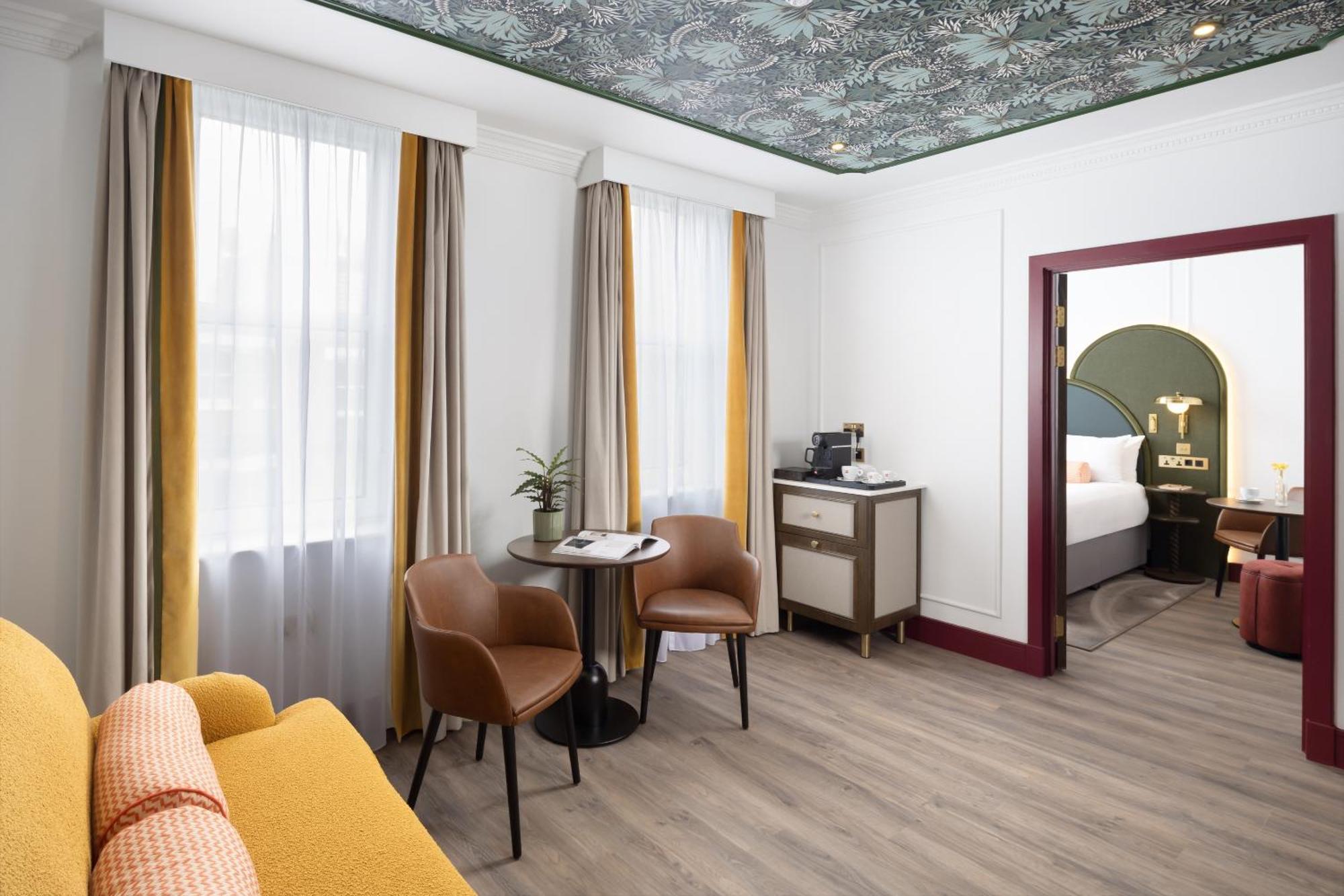 The Welbeck Hotel By Ihg London Exterior photo