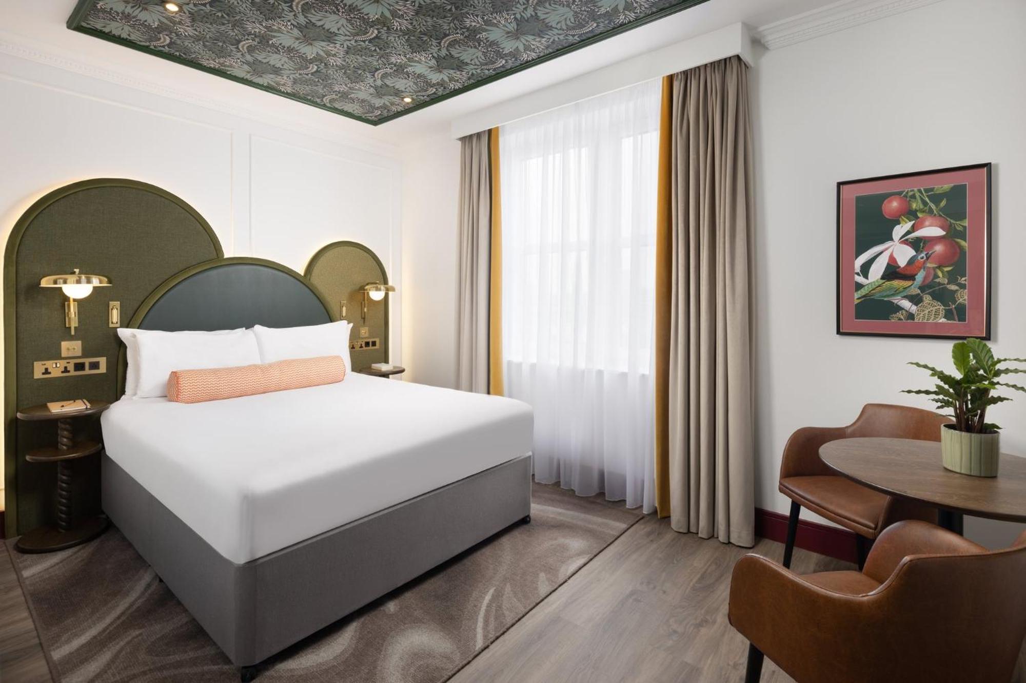 The Welbeck Hotel By Ihg London Exterior photo